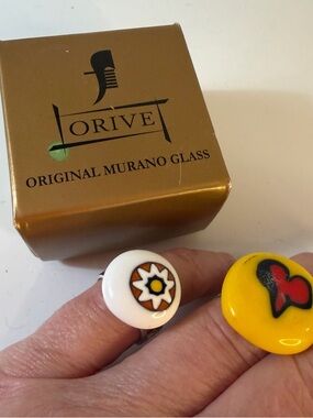 2 Orive original Murano Glass Rings from Venice. Vintage. Small.